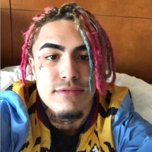 Meet your Posher, Logan